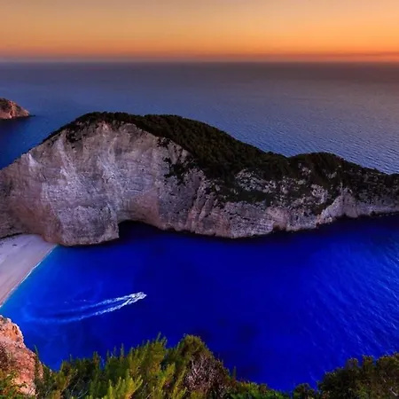 Zakynthos (adults Only) 3* チィリヴィ